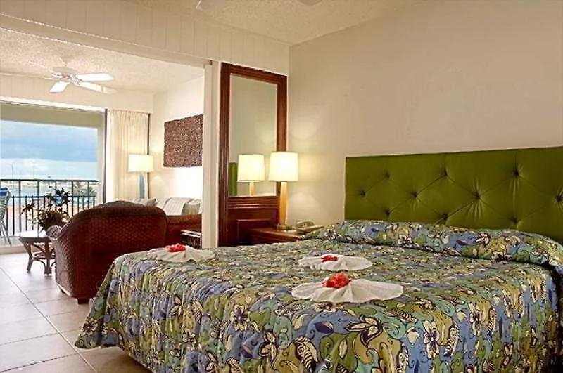 Hilton Vacation Club Flamingo Beach Sint Maarten Pelican Key Resort